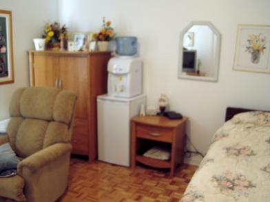 Résidence St-Constant | 38 Rue Locas, Saint-Constant, QC J5A 1E8, Canada | Phone: (450) 632-6016