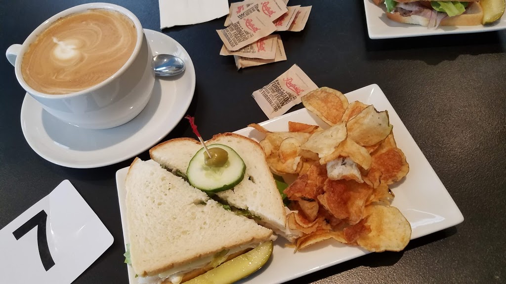 Panache Bakery & Café | 162 King St E, Gananoque, ON K7G 1G2, Canada | Phone: (613) 382-1412
