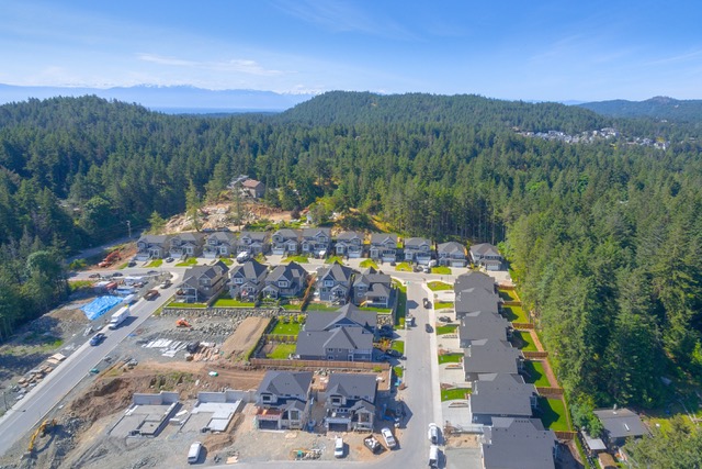Latoria Rise | 811 Ashbury Ave, Langford, BC V9C 3A6, Canada | Phone: (250) 893-8862