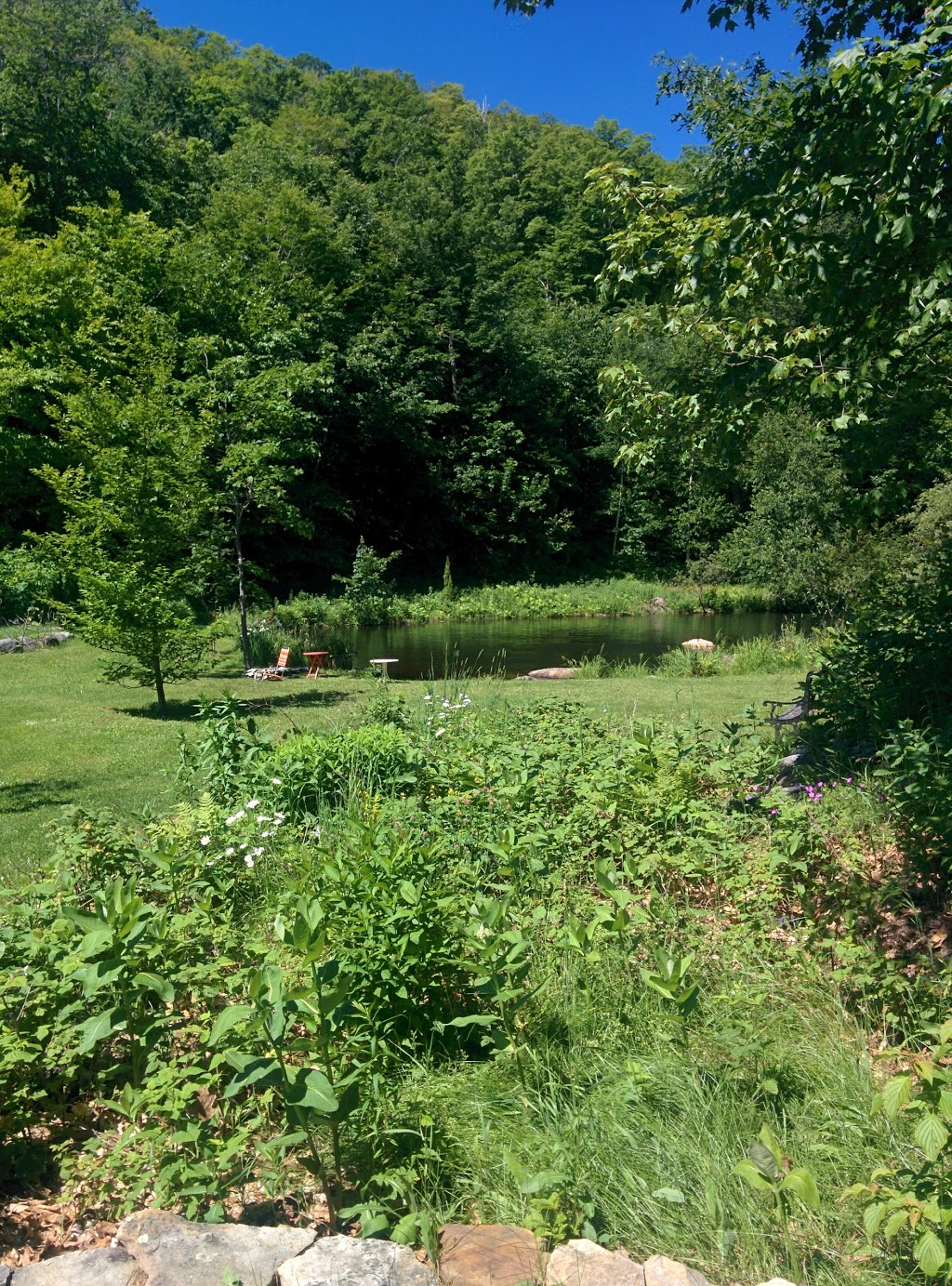 Auberge Laetus Le Joyeux | 4333 Chemin du Lac Brennan, Rawdon, QC J0K 1S0, Canada | Phone: (450) 834-2364