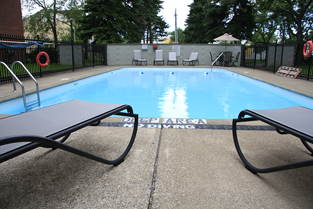 Regency Towers | 610 Lake St, St. Catharines, ON L2N 5T1, Canada | Phone: (905) 935-0601