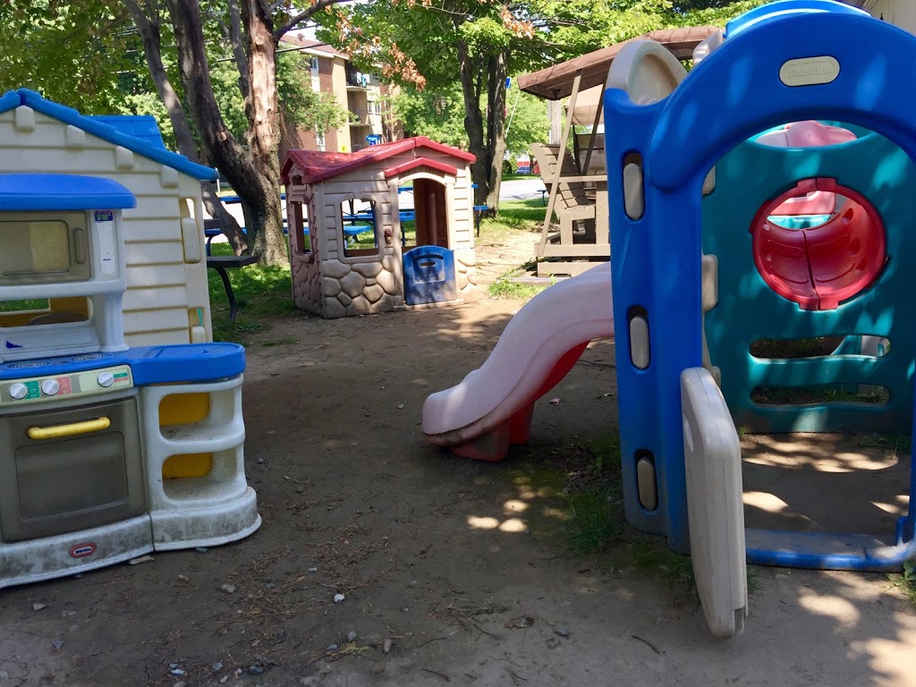 Créme Glacée En Folie | 2684 Rue Galt O, Sherbrooke, QC J1K 2X2, Canada | Phone: (819) 791-1590