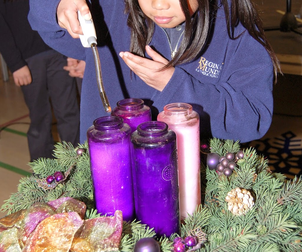 Regina Mundi Catholic Elementary School | 675 Mohawk Rd W, Hamilton, ON L9C 1X7, Canada | Phone: (905) 383-7244