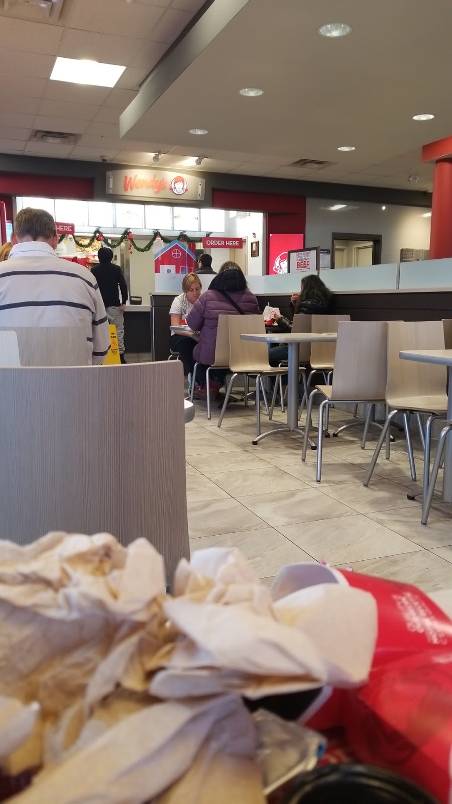 Wendys | 1530 North Service Rd W, Oakville, ON L6M 4A1, Canada | Phone: (905) 465-3989