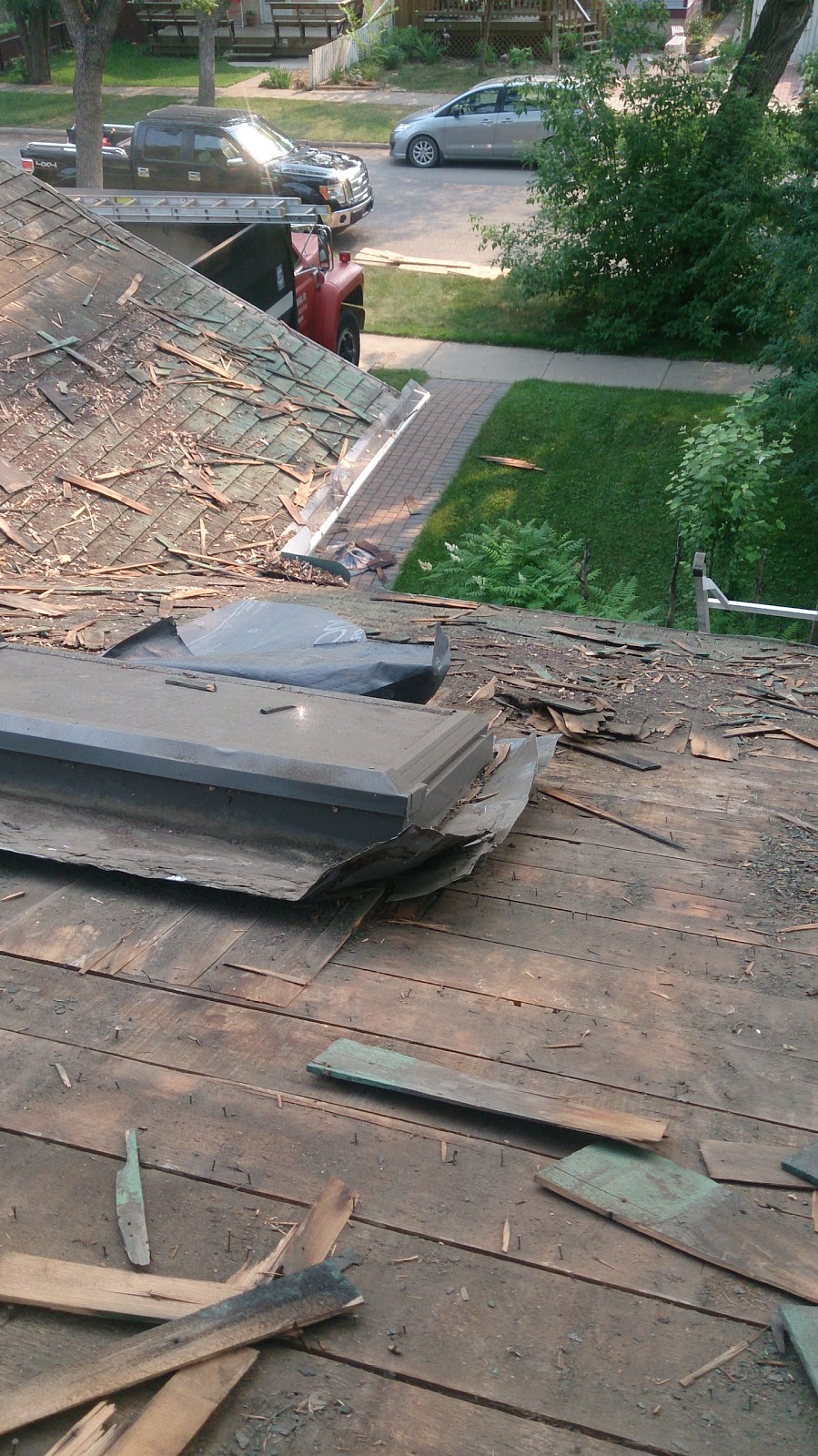 Chuck Nichol Roofing | Box 893, 110 5A St S, Wakaw, SK S0K 4P0, Canada | Phone: (306) 491-5685