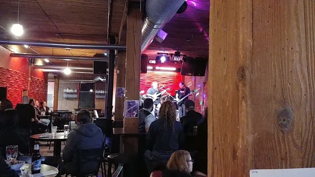 Cloud 9 Live Bar and Grill | 1235 Broad St, Regina, SK S4R 1Y2, Canada | Phone: (306) 565-2883