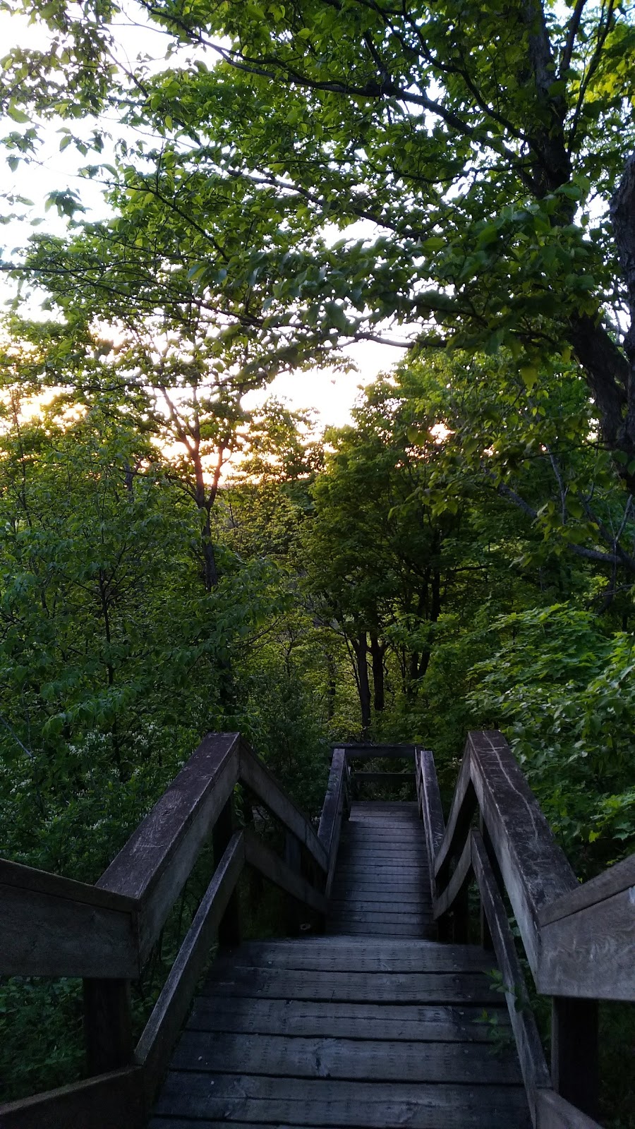 Champlain Trail | Promenade Champlain, Luskville, QC J0X 2G0, Canada | Phone: (613) 239-5000