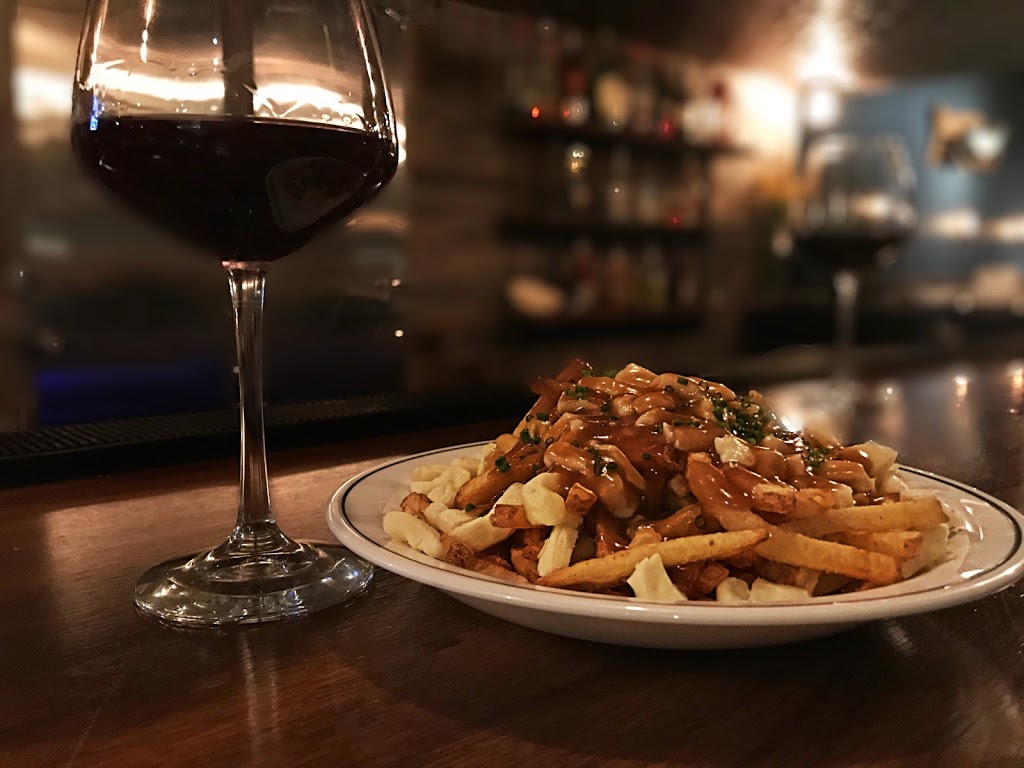 Chasse & Peche Resto-Bar | 347 Boulevard DYouville, Châteauguay, QC J6J 4S5, Canada | Phone: (438) 868-5646