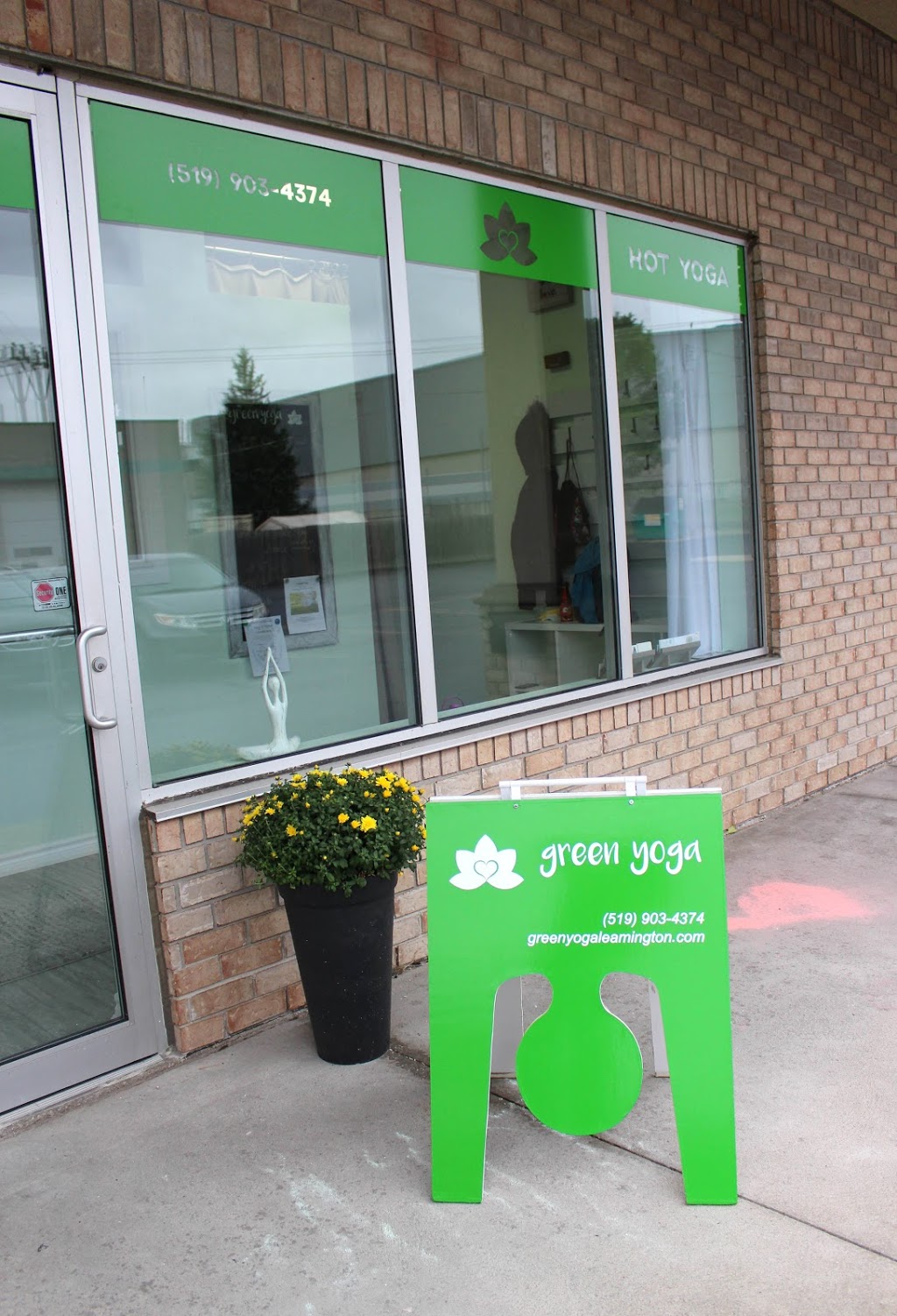 Green Yoga (formerly Oasis Yoga) | 24 Oak St E #4, Leamington, ON N8H 2C2, Canada | Phone: (519) 903-4374