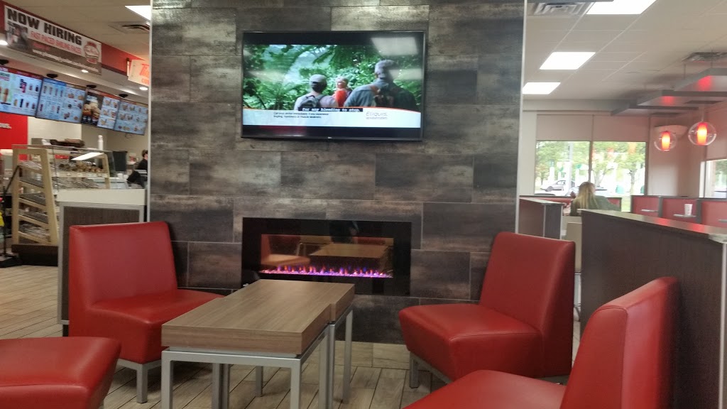 Wendys | 33651 23 Mile Rd, New Baltimore, MI 48047, USA | Phone: (586) 725-7820