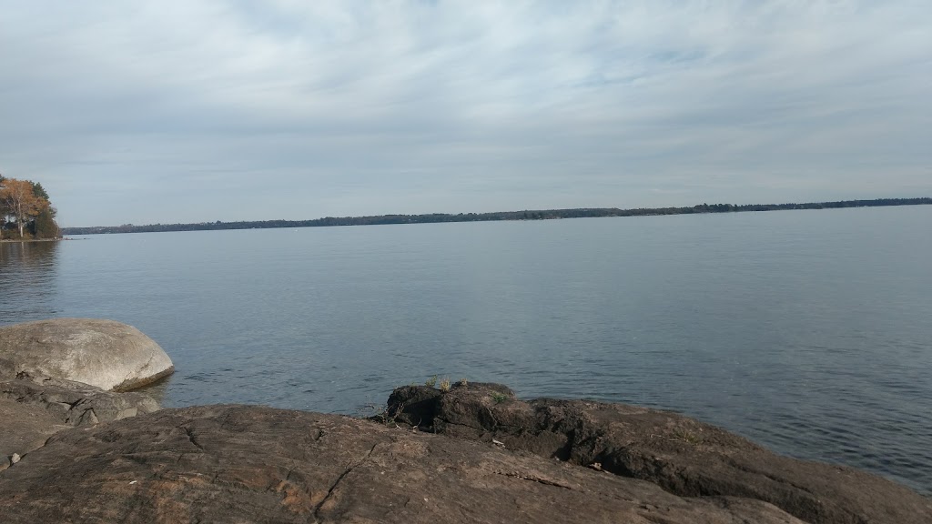 Browns Bay Park | Thousand Islands Pkwy, Mallorytown, ON K0E 1R0, Canada | Phone: (613) 923-5087