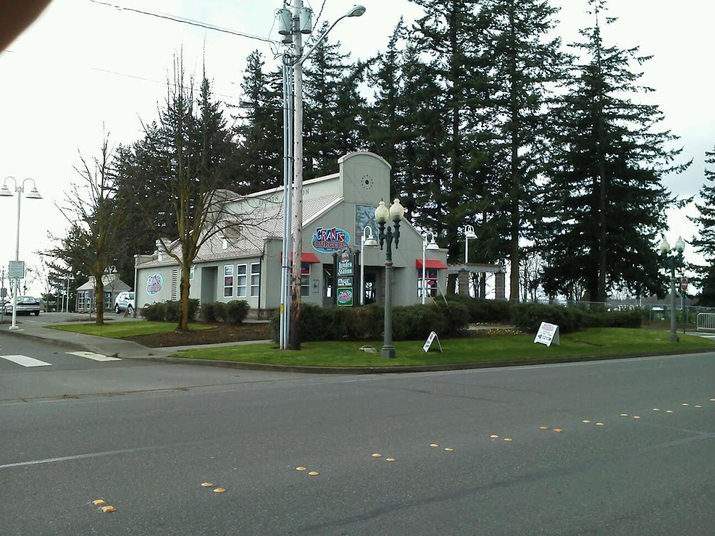 Grants Burgers | 1945 Front St, Lynden, WA 98264, USA | Phone: (360) 318-8599