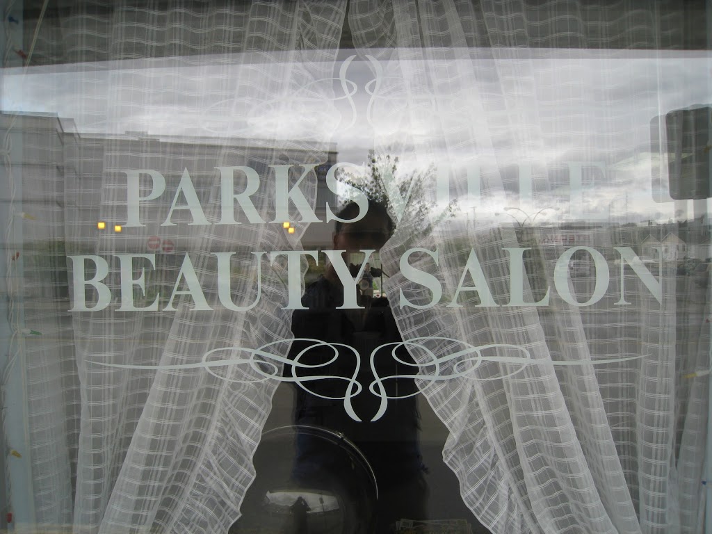 Parksville Beauty Salon | 115 W Hirst Ave, Parksville, BC V9P 2H4, Canada | Phone: (250) 248-3351