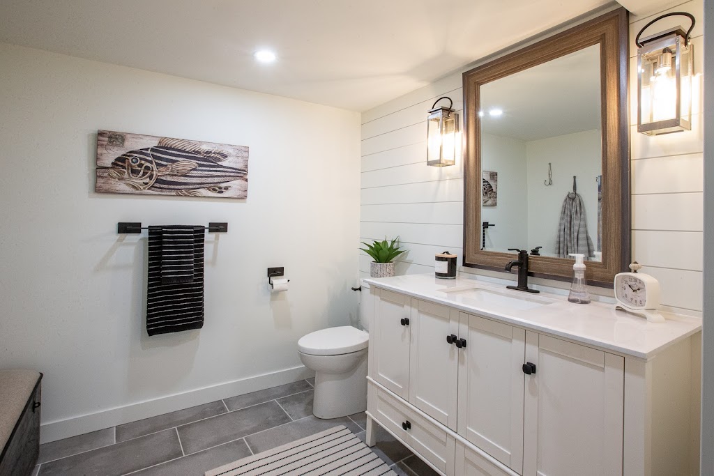 Surroundings Etc. | 8912 Wellington St #50, Acton, ON L7J 2L8, Canada | Phone: (647) 444-1832