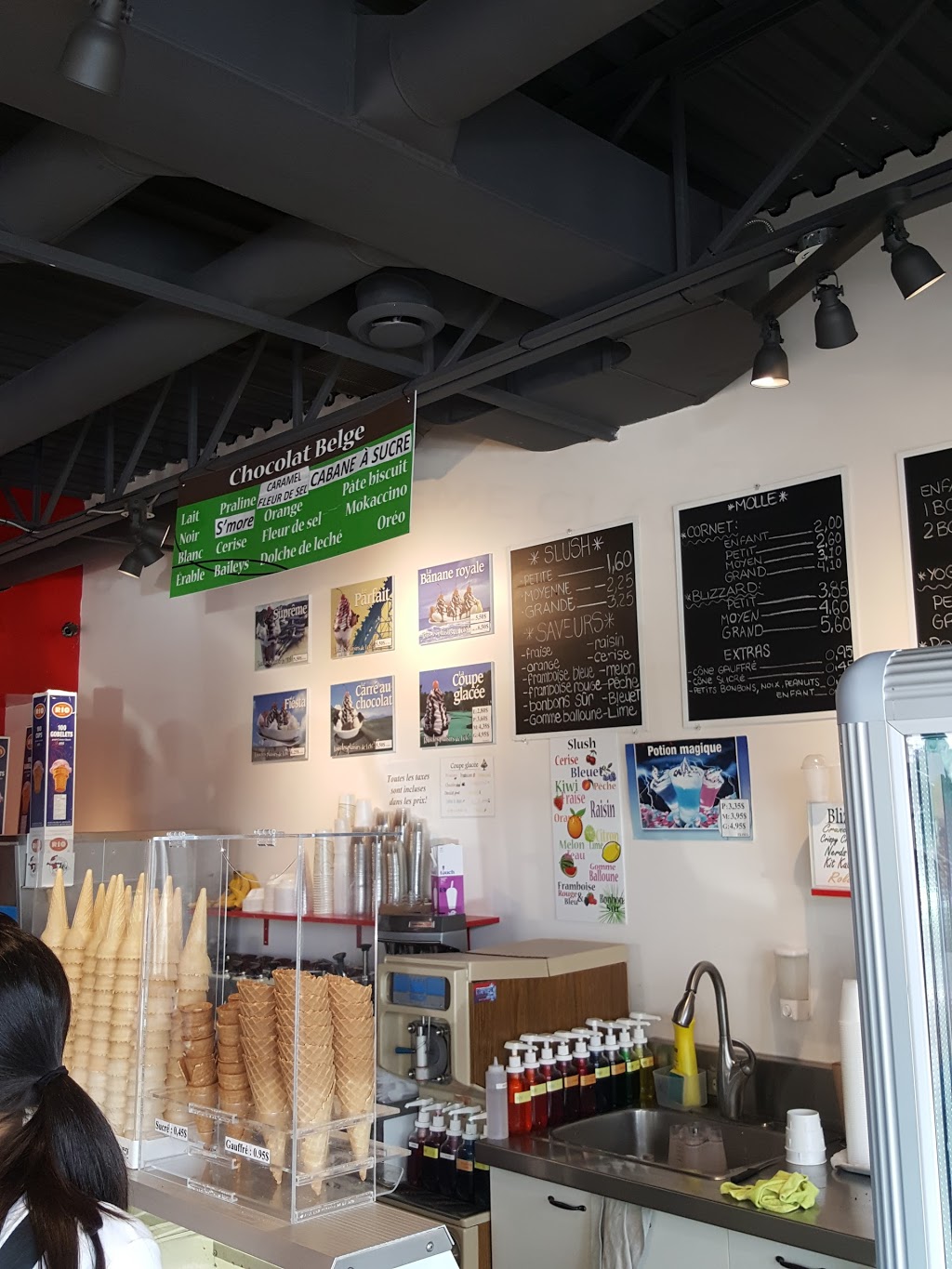 Delices De LEden | 237 Rue Sainte-Catherine, Saint-Constant, QC J5A 2J5, Canada | Phone: (450) 635-6847