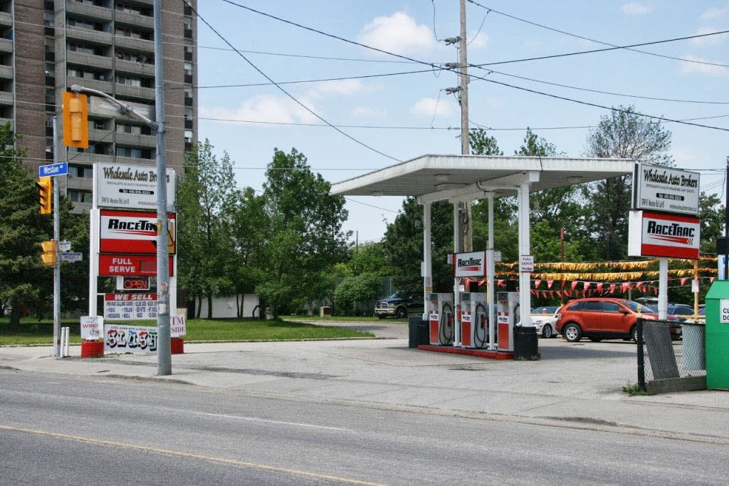 Race Trac Gas | gas station | 1745 Weston Rd, York, ON M9N 1V5, Canada | 4162447772 OR +1 416-244-7772