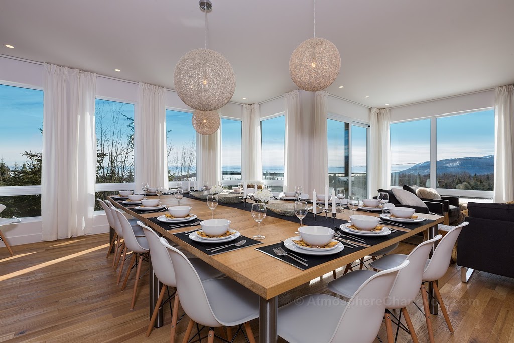 Maison Atmosphère Charlevoix | 18 Chemin des Prés, Petite-Rivière-Saint-François, QC G0A 2L0, Canada | Phone: (418) 840-9221