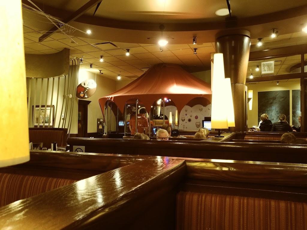 Rôtisserie St-Hubert | 1550 Avenue Jules-Verne, Québec, QC G2G 2R5, Canada | Phone: (418) 877-1234