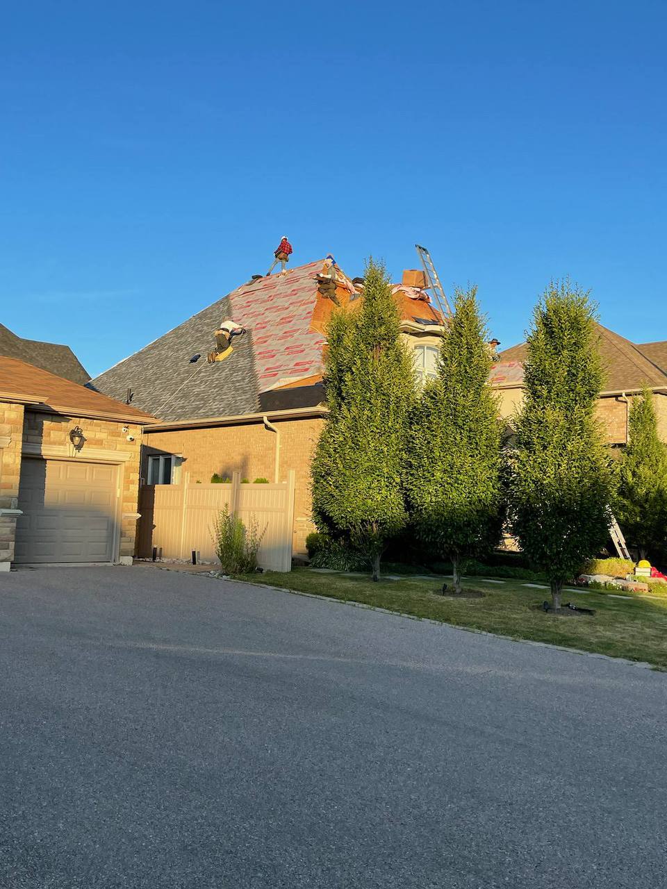 Stard Dragon Roofing 星龙屋顶土库补漏地下室防水修补 | 42 Silverthorne Rd, Markham, ON L3S 1H9, Canada | Phone: (416) 939-8881