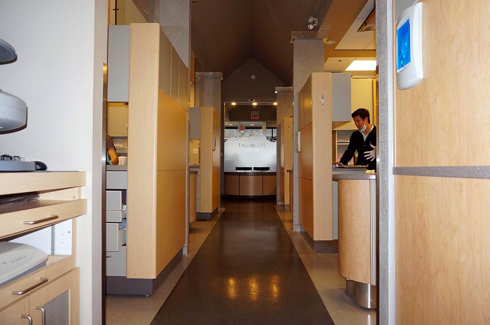 Paramount Dental | 217 - 130 Country Village Rd NE, Calgary, AB T3K 6B8, Canada | Phone: (403) 730-9882