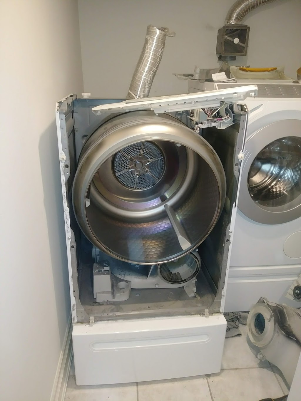 Octopus Royal Appliances Repair Service | 31 Codsell Ave, Toronto, ON M3H 3V7, Canada | Phone: (647) 286-1327