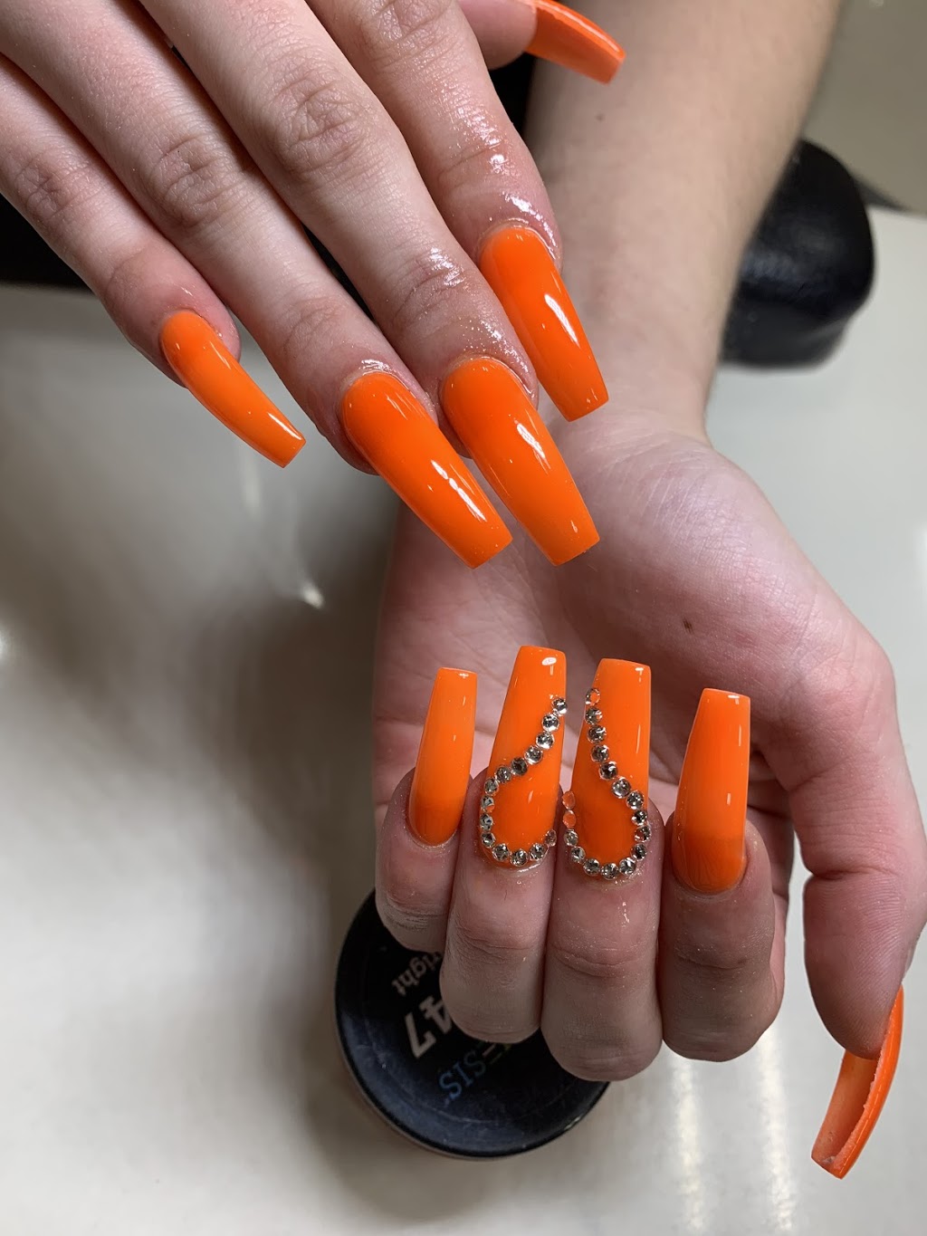 Galleria Nails and Spa Eyelashes | 438 McNeely Ave #2B, Carleton Place, ON K7C 0A6, Canada | Phone: (613) 253-0388