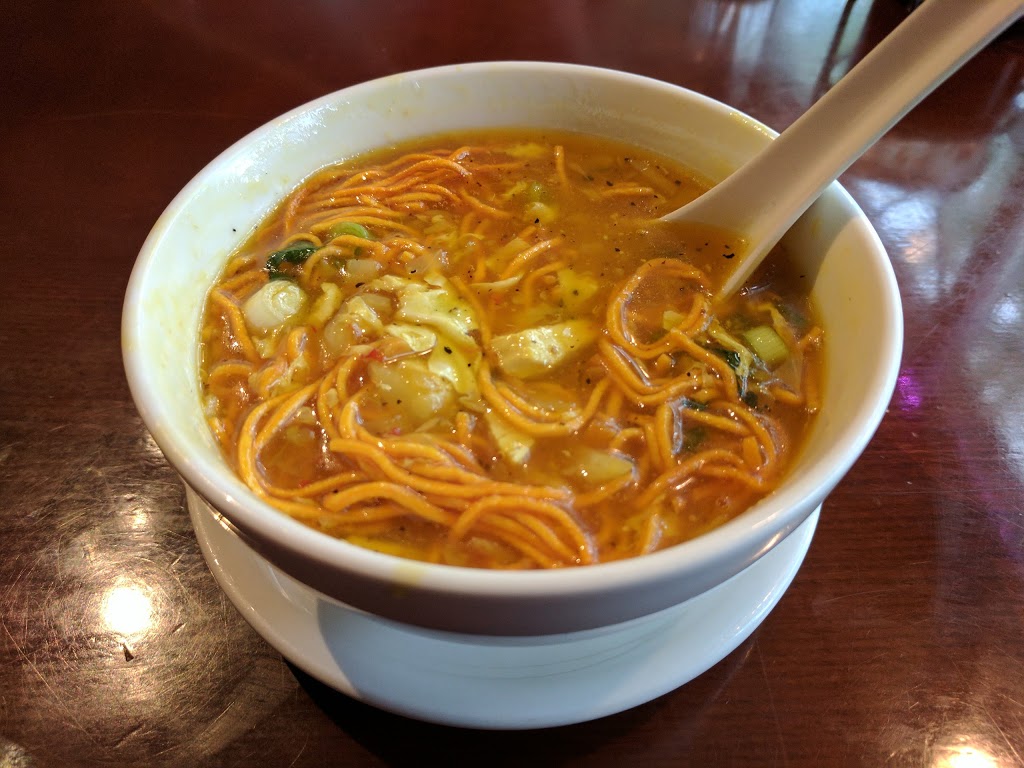 Everest Hakka House | 2356 Lake Shore Blvd W, Etobicoke, ON M8V 1B6, Canada | Phone: (416) 640-1015