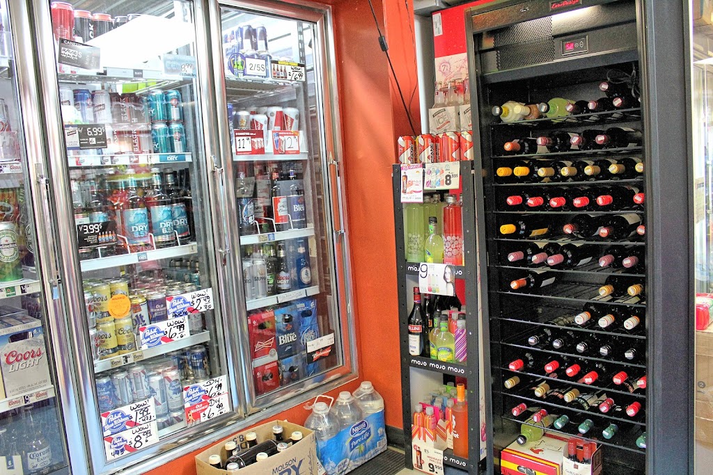 Dépanneur Le Petit St-Pierre | 1052 Piette, Joliette, QC J6E 3V6, Canada | Phone: (450) 756-1673