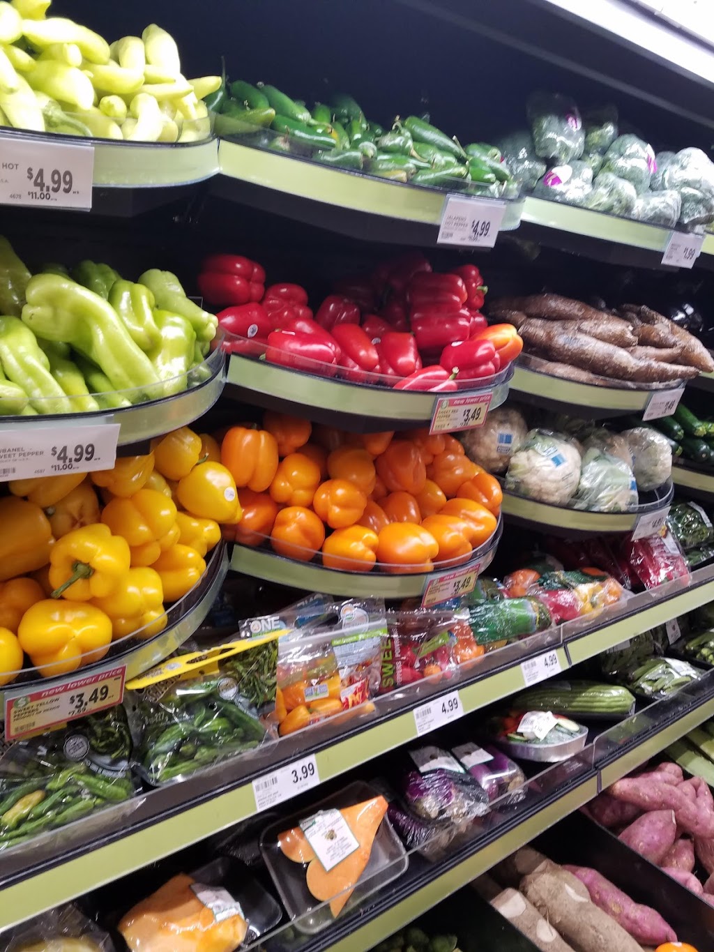 Metro | 6201 Bathurst St, North York, ON M2R 2A5, Canada | Phone: (416) 228-1110