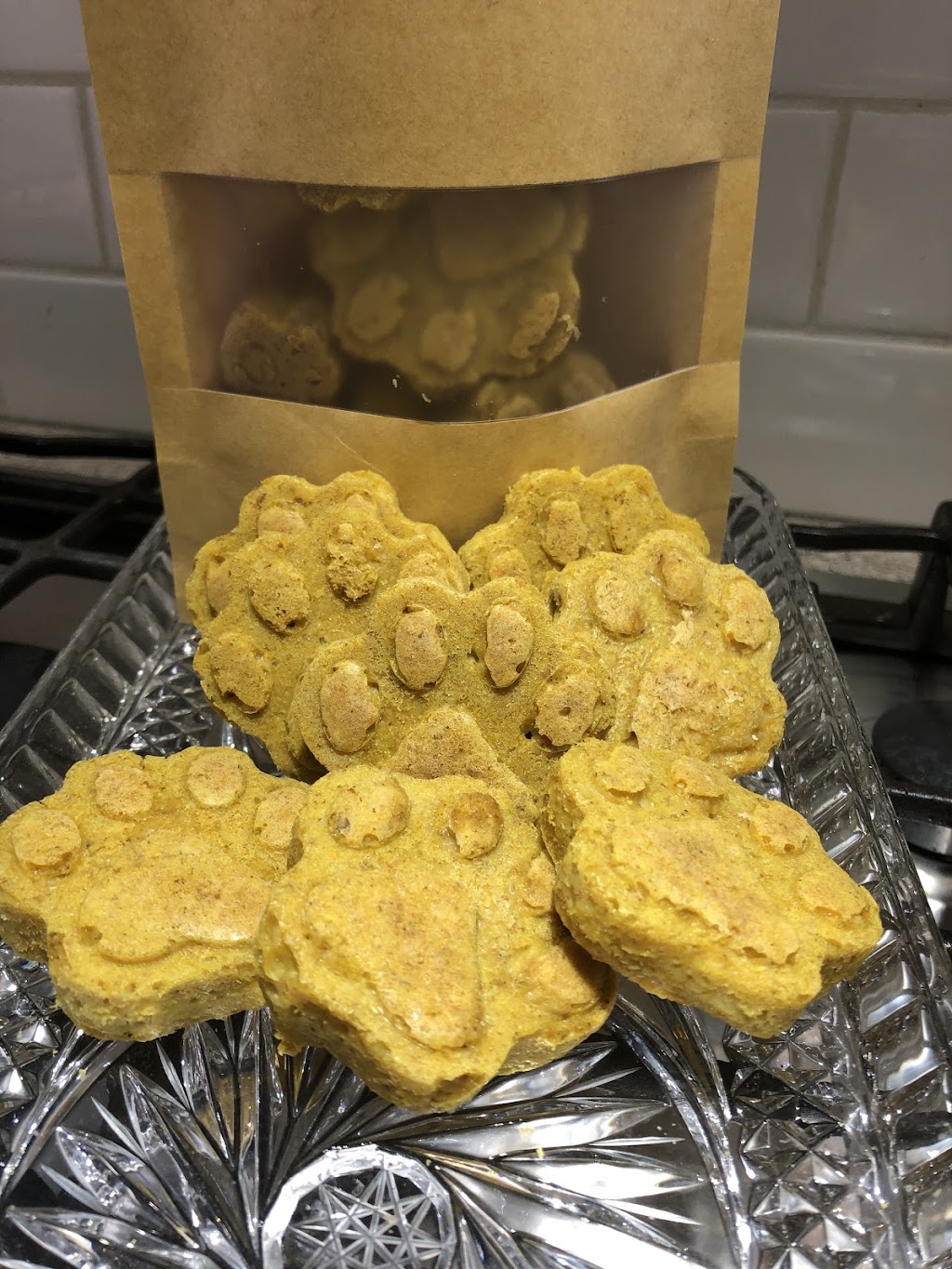 Bad Dog Bakery | 16 Ridge Rd, Deep River, ON K0J 1P0, Canada | Phone: (613) 584-1701