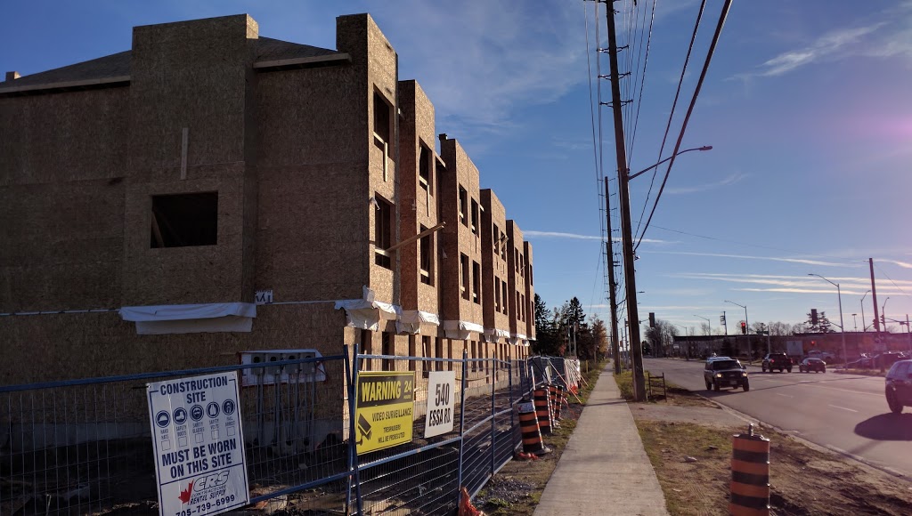 Bloom Towns | 540 Essa Rd, Barrie, ON L9J 0H2, Canada | Phone: (855) 848-2937