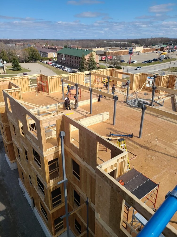 Robert Fisher Electric | 15 Franklin St, Smiths Falls, ON K7A 5C6, Canada | Phone: (613) 285-5760