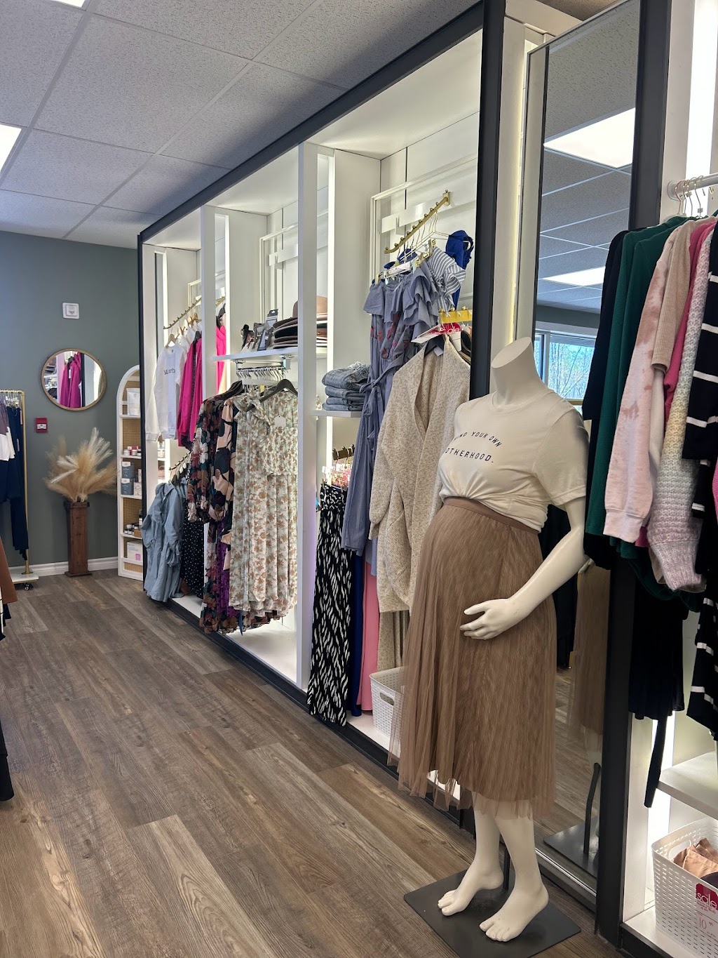 MUMS maternity | 175 Shakespeare Dr, Stratford, PE C1B 1T6, Canada | Phone: (902) 330-3359