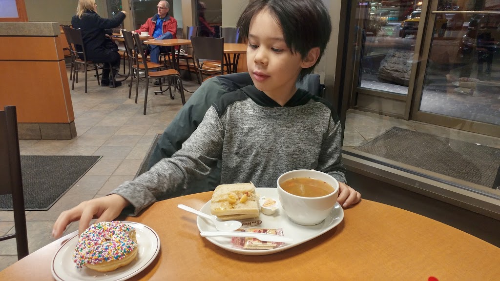 Tim Hortons | 475 Dumont Ave, Dorval, QC H9S 5W2, Canada | Phone: (514) 636-3603