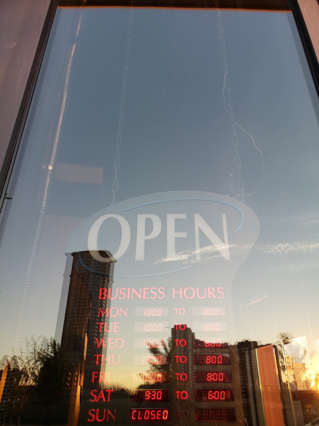 Luxy Barbers | 530 Arbutus Way, Mississauga, ON L5B 0H3, Canada | Phone: (905) 232-5899