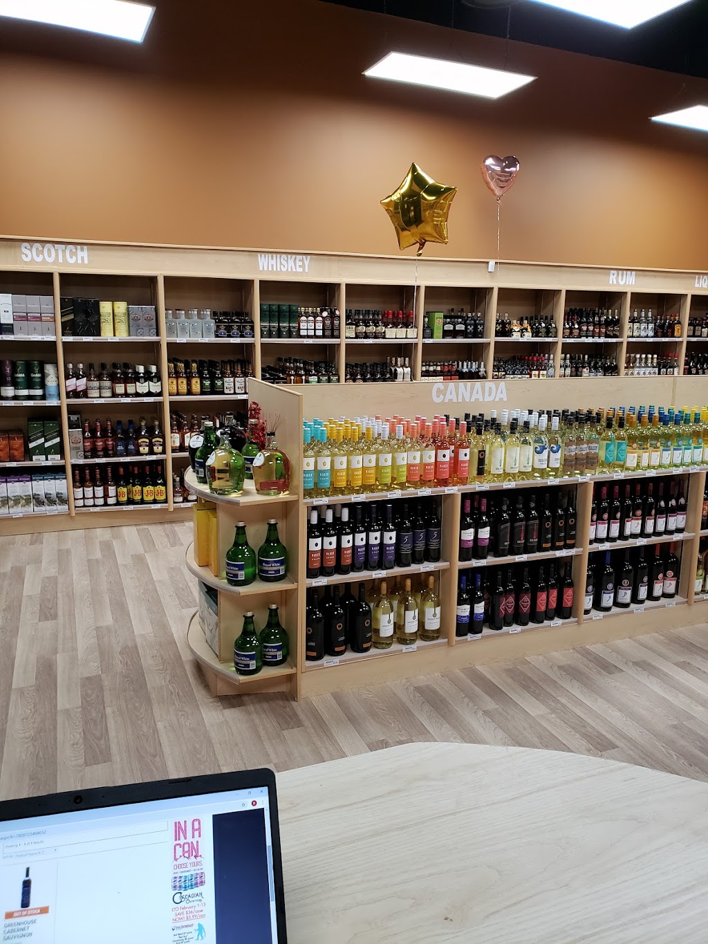Liquor4U | 619 Cameron Heights Dr NW, Edmonton, AB T6M 0L9, Canada | Phone: (780) 341-3255