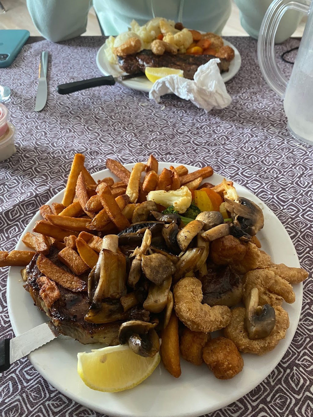 Harold Hotel & Restaurant | 16 Blockhouse Rd, Placentia, NL A0B 2Y0, Canada | Phone: (709) 227-2107