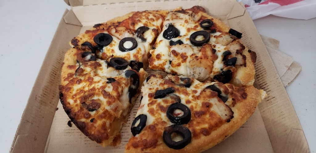 Pizza Hut | 1770 Huron Church Rd, Windsor, ON N9C 2L4, Canada | Phone: (519) 252-5570