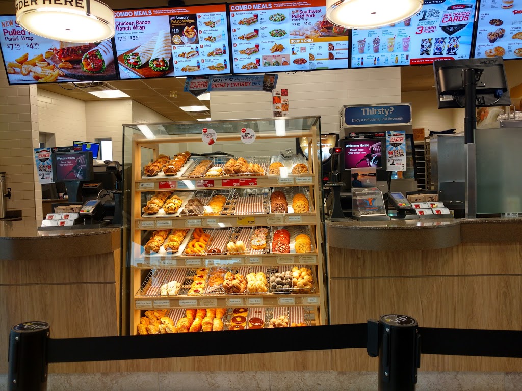 Tim Hortons | 261 Queen St E, Brampton, ON L6W 4K6, Canada | Phone: (905) 452-8989