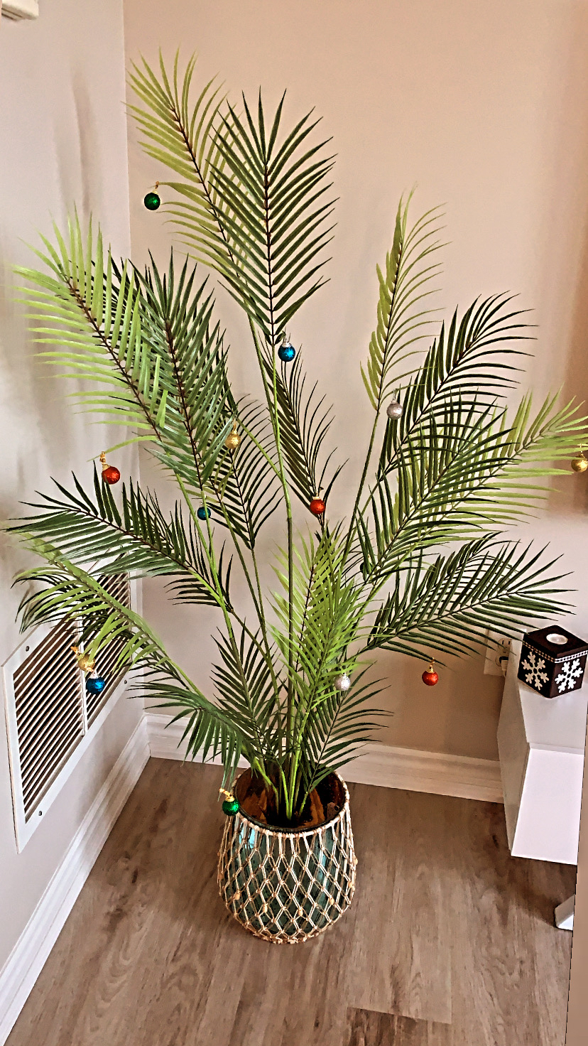 artiplanto decorations | 1670 QC-117, Val-David, QC J0T 2N0, Canada | Phone: (855) 722-1818