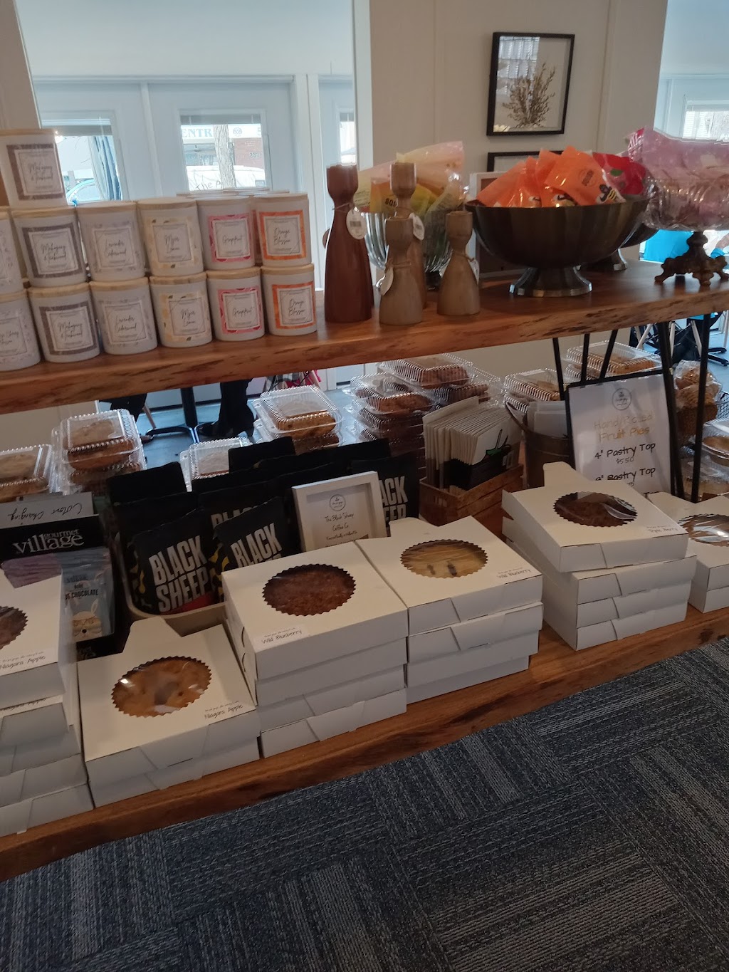 The Pie Guys Bakery & Cafe | 238 Ridge Rd N, Ridgeway, ON L0S 1N0, Canada | Phone: (905) 714-5474