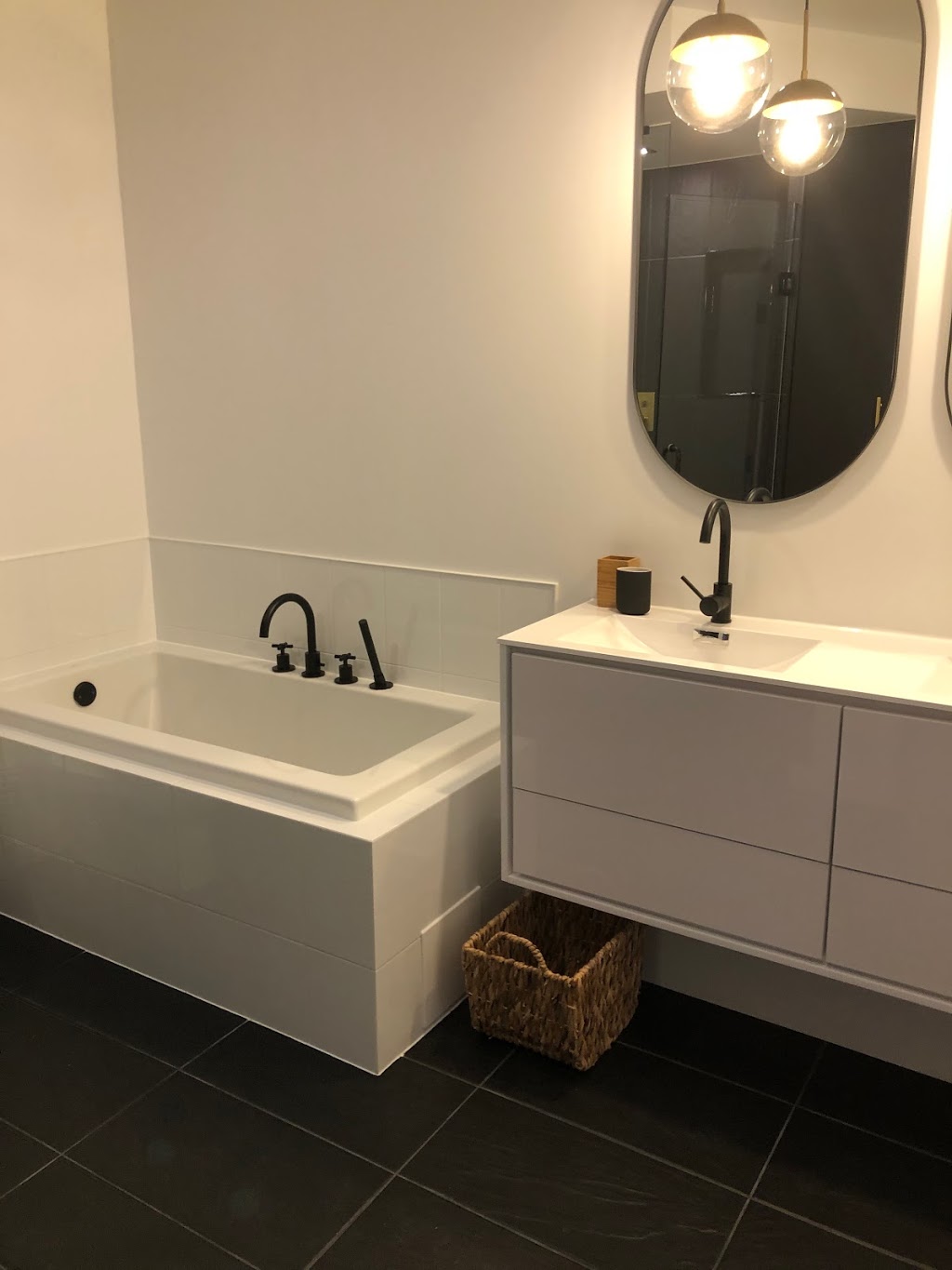 Alzimadeks Contracting - Home Renovations, Flooring, Tiles | 22 Atkinson Cres, Alliston, ON L9R 0N9, Canada | Phone: (416) 804-6325