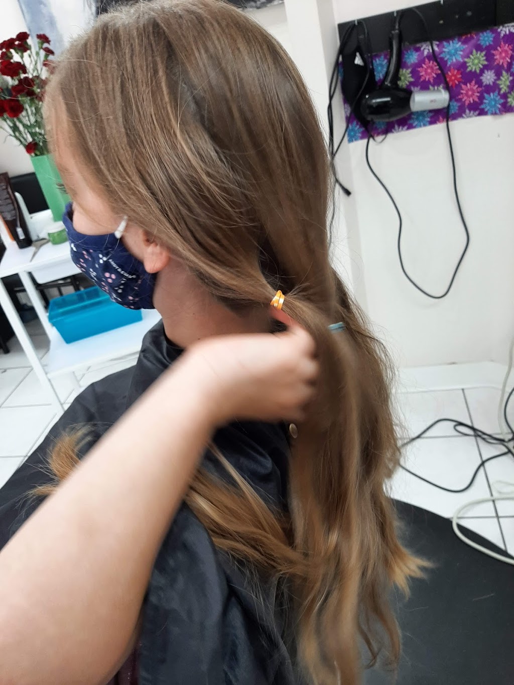 TA Hair Salon | 1601 Burnwood Dr #3, Burnaby, BC V5A 4H1, Canada | Phone: (604) 421-1292