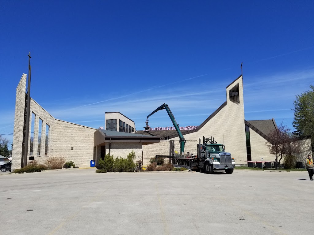 Parish of Saints-Martyrs-Canadiens | 289 Dussault Ave, Winnipeg, MB R2J 1N5, Canada | Phone: (204) 982-4400