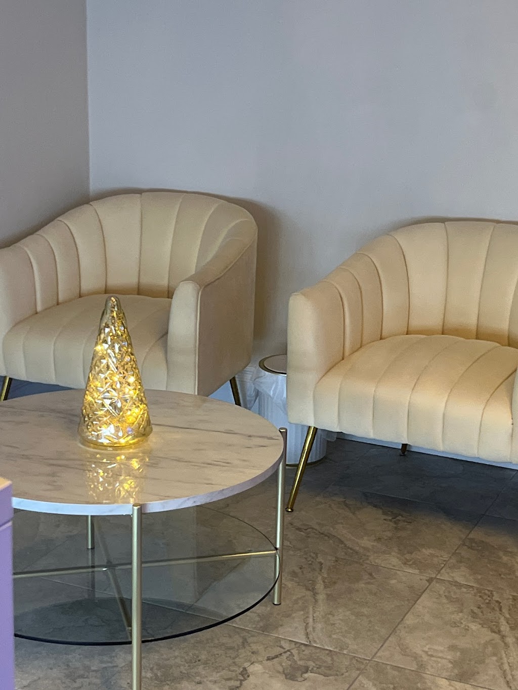 Elysium Tanning Inc. | 13305 ON-27 unit 7b, Nobleton, ON L0G 1N0, Canada | Phone: (905) 558-9511