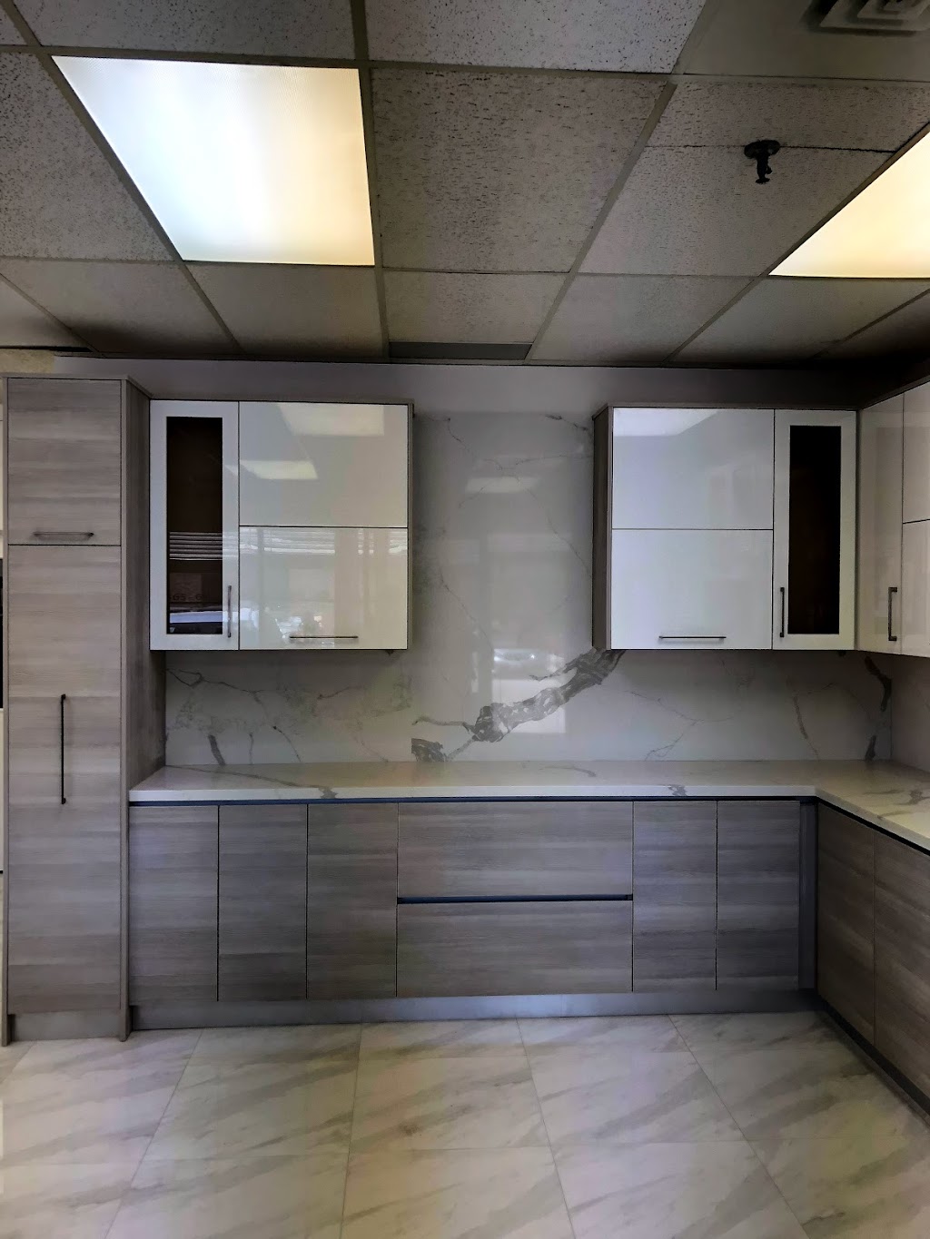 DJ Kitchen Cabinets Inc | 920 Denison St Unit #8, Markham, ON L3R 3K5, Canada | Phone: (365) 608-5888