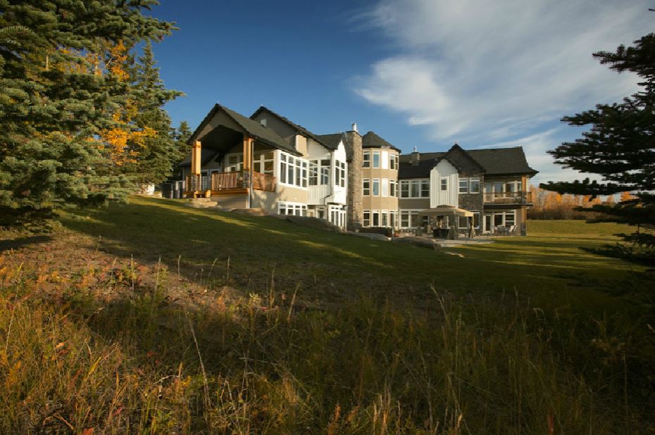 Ted Knude Photography | 4316 19 Ave SW, Calgary, AB T3E 0G9, Canada | Phone: (403) 262-2632