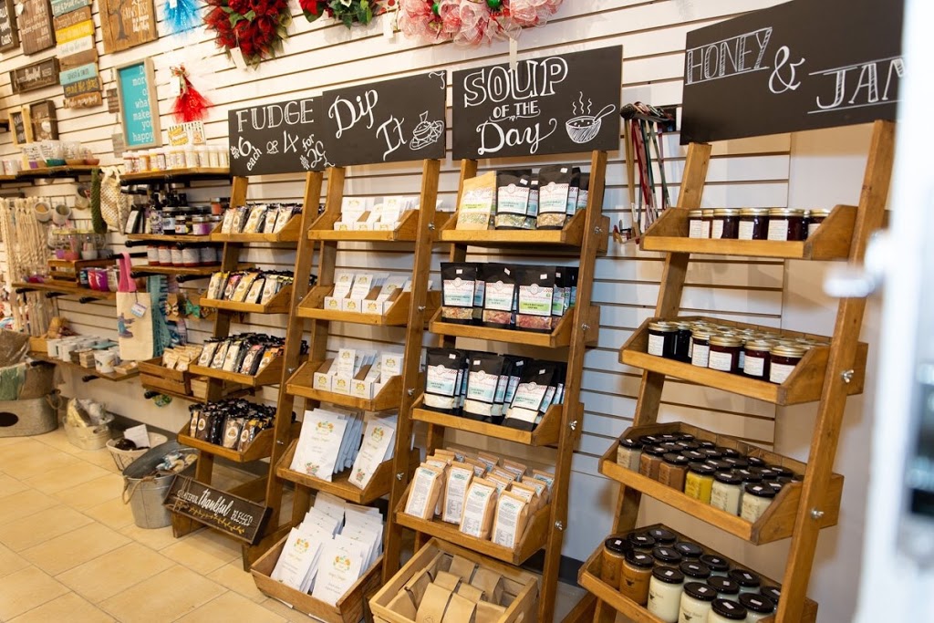 Handmade Saskatchewan | 2965 Gordon Rd, Regina, SK S4S 6H7, Canada | Phone: (306) 559-5911