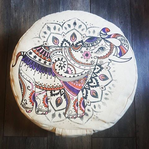 Cours de Couture et CRÉATION Mon Coussin Zen | 386 Rue Ste Henriette, Saint-Lin - Laurentides, QC J5M 0R2, Canada | Phone: (514) 622-0269