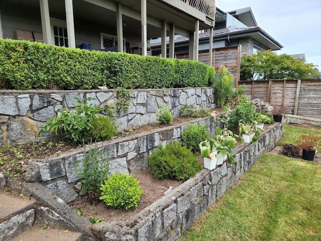 L&j landscaping | 9232 202B St, Langley Twp, BC V1M 3Y2, Canada | Phone: (250) 826-6892